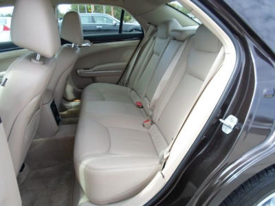 2012 Chrysler 300  Limited