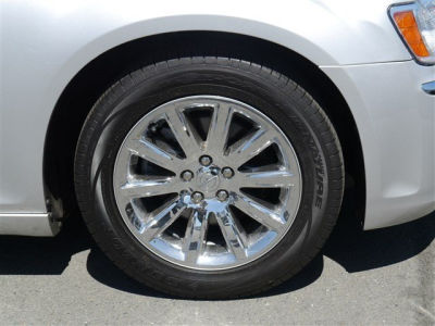 2012 Chrysler 300 Limited