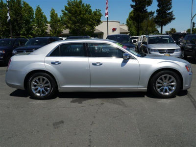 2012 Chrysler 300 Limited