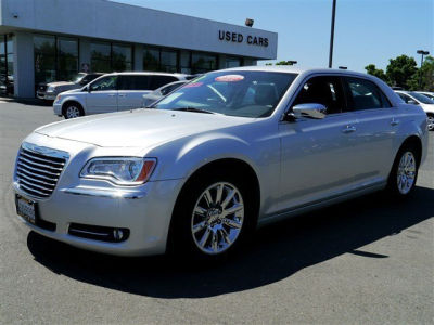 2012 Chrysler 300 Limited