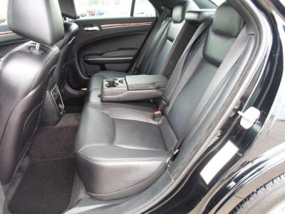 2012 Chrysler 300 Limited