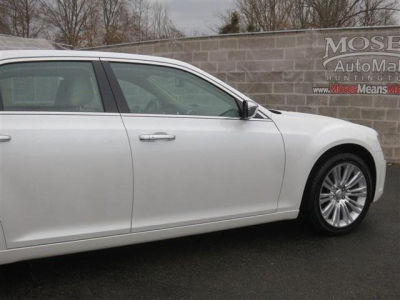 2011 Chrysler 300  Limited