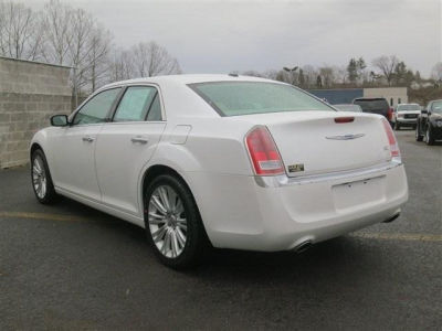 2011 Chrysler 300  Limited