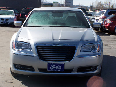 2012 Chrysler 300 Limited