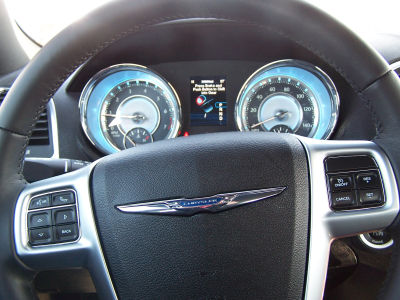 2012 Chrysler 300 Limited