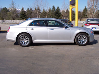 2012 Chrysler 300 Limited
