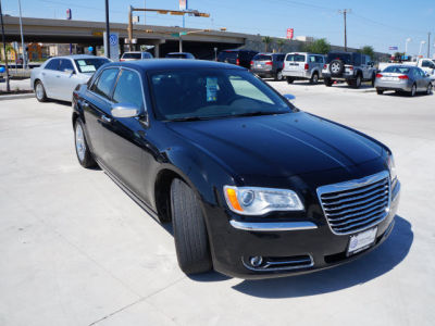 2012 Chrysler 300  Limited