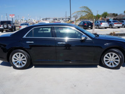 2012 Chrysler 300  Limited