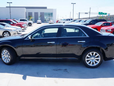2012 Chrysler 300  Limited