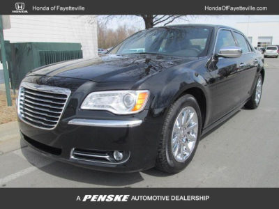 2012 Chrysler 300  Limited