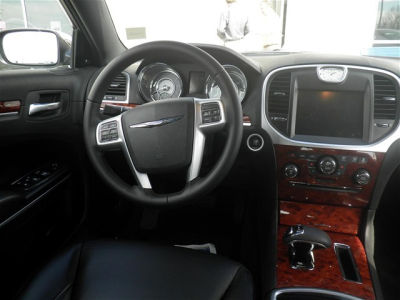 2012 Chrysler 300  Limited