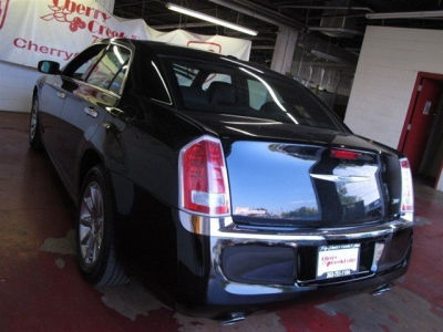 2012 Chrysler 300  Limited
