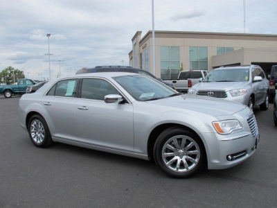 2012 Chrysler 300  Limited