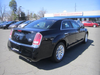 2012 Chrysler 300  Limited