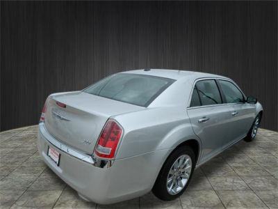 2012 Chrysler 300 Limited