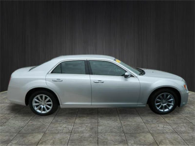 2012 Chrysler 300 Limited