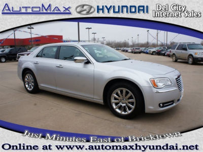 2012 Chrysler 300  Limited