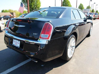 2012 Chrysler 300  Limited