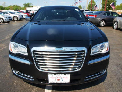 2012 Chrysler 300  Limited