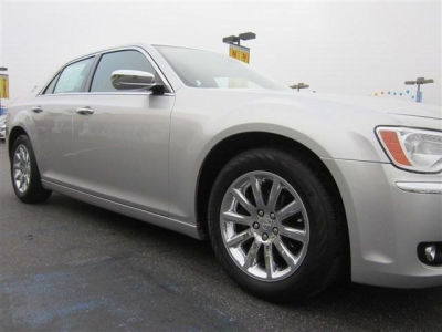 2012 Chrysler 300  Limited