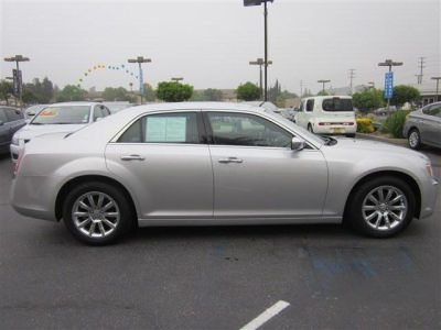 2012 Chrysler 300  Limited