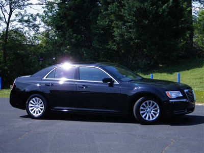 2013 Chrysler 300  Base