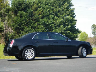 2013 Chrysler 300  Base