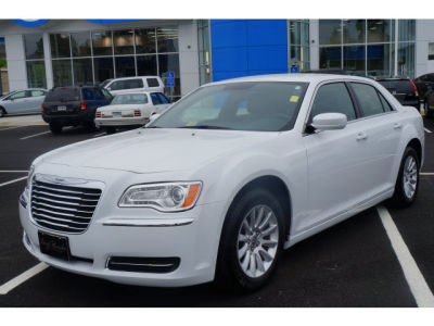 2013 Chrysler 300 Base
