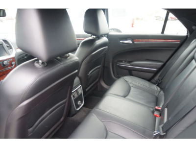 2013 Chrysler 300 Base