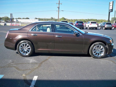 2012 Chrysler 300  Limited