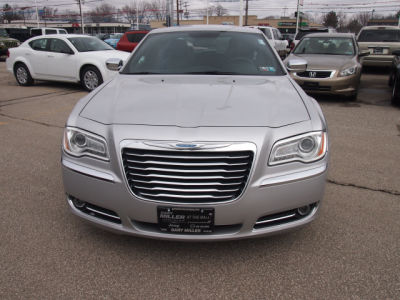 2012 Chrysler 300 Limited