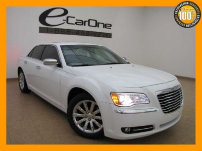 2011 Chrysler 300  Limited