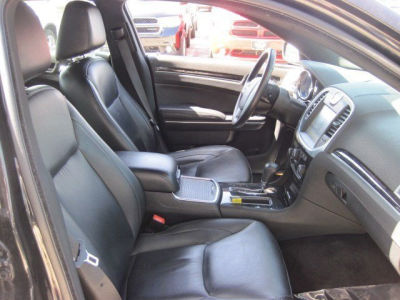2011 Chrysler 300  Limited