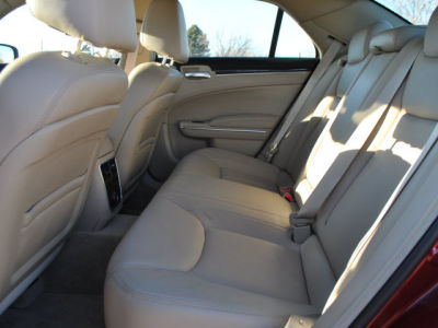 2012 Chrysler 300 Limited