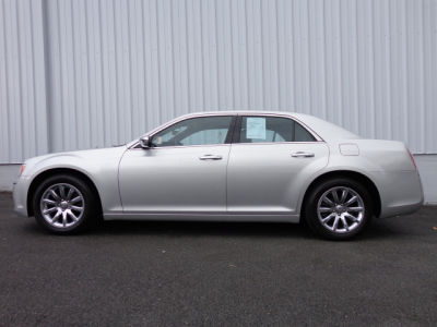 2012 Chrysler 300  Limited