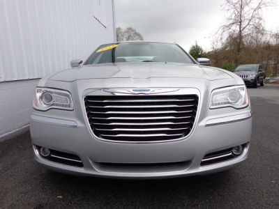 2012 Chrysler 300  Limited
