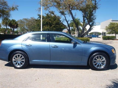 2011 Chrysler 300  300C