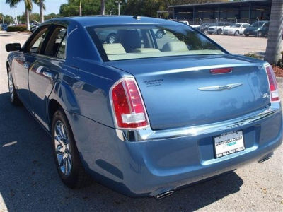 2011 Chrysler 300  300C