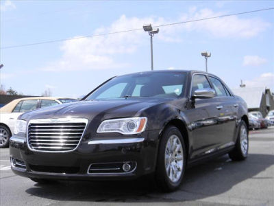 2012 Chrysler 300  Limited
