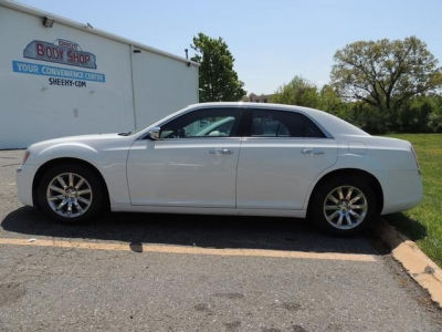 2012 Chrysler 300 Limited