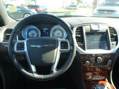 2012 Chrysler 300 Limited
