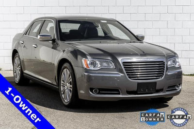 2012 Chrysler 300  Limited