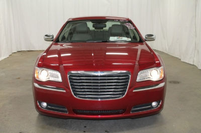 2012 Chrysler 300 Limited