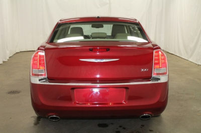 2012 Chrysler 300 Limited