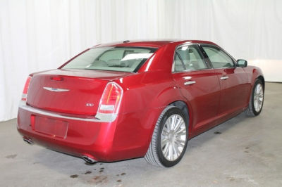 2012 Chrysler 300 Limited