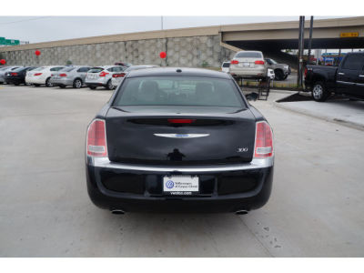 2013 Chrysler 300 Base