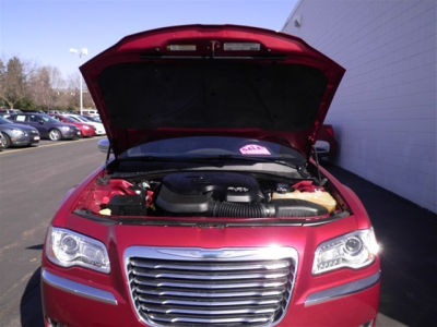 2012 Chrysler 300 Limited