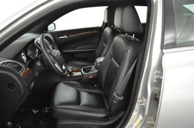 2012 Chrysler 300  Limited