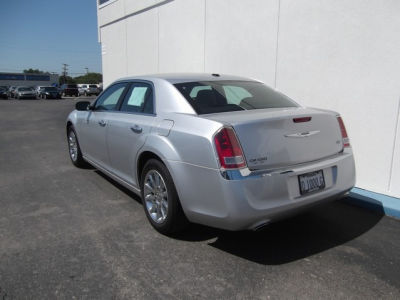 2012 Chrysler 300  Limited