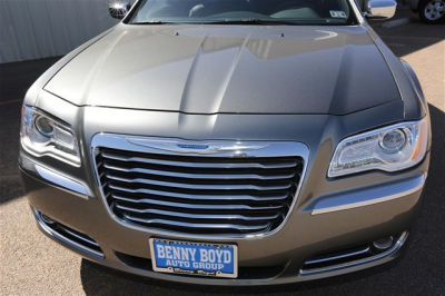 2012 Chrysler 300 Limited